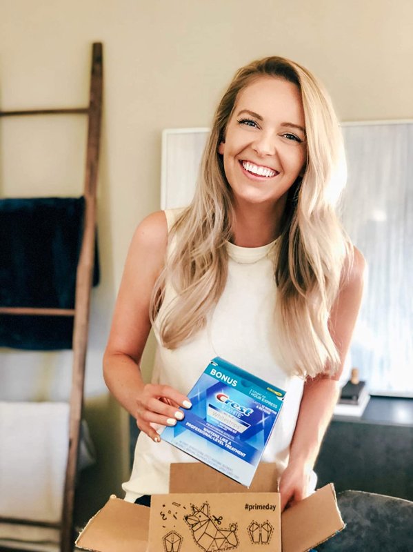 CREST 3D WHITE PROFESSIONAL EFFECTS WHITESTRIPS 20 TREATMENTS