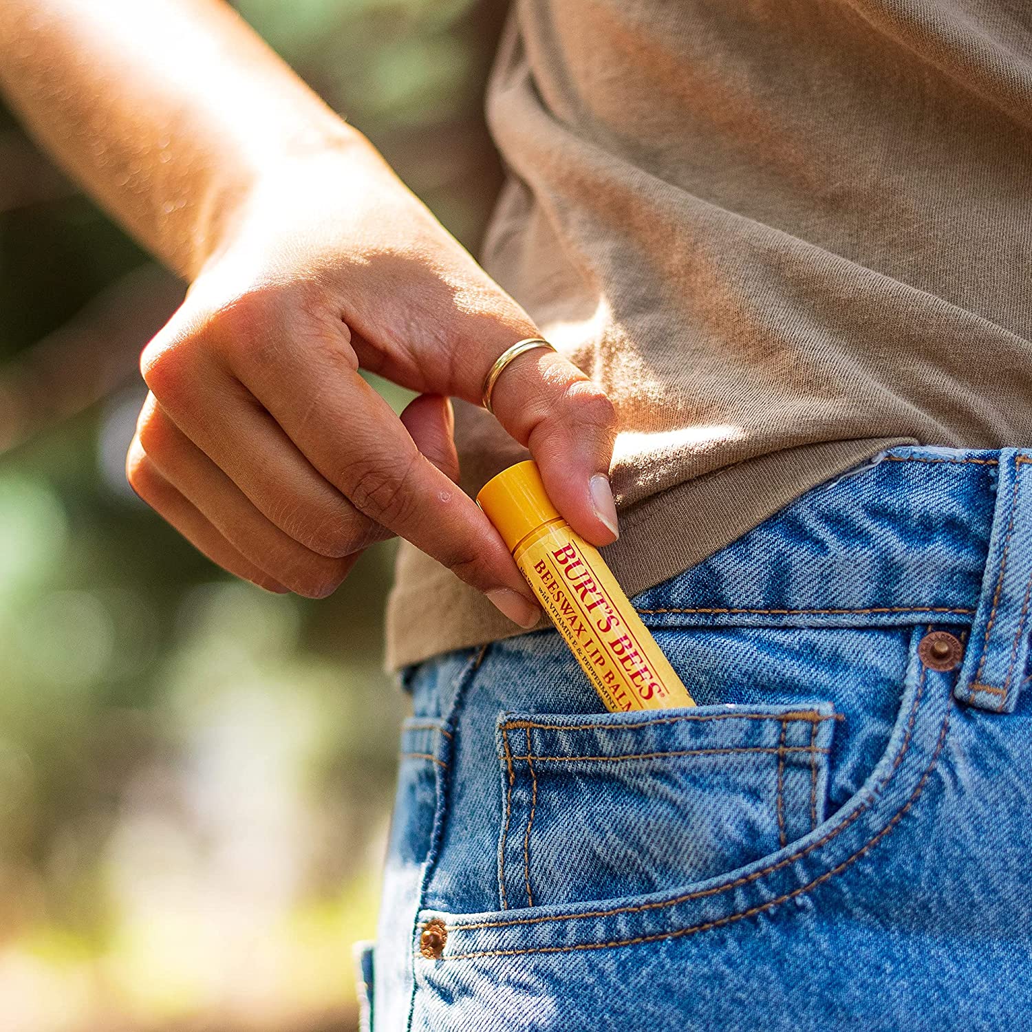 BURTS BEES LIP BALM WITH VITAMIN E & PEPPERMINT OIL PACK - 4 PACKS