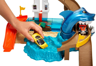 HOT WHEELS COLOR SHIFTERS SHARKPORT SHOWDOWN