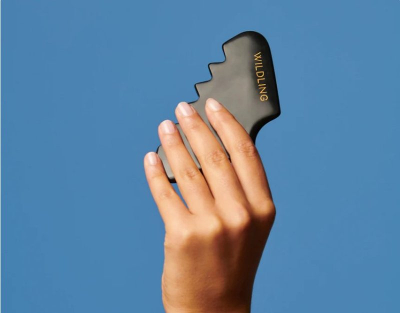 WILDLING - EMPRESS GUA SHA STIMULATING SCALP COMB