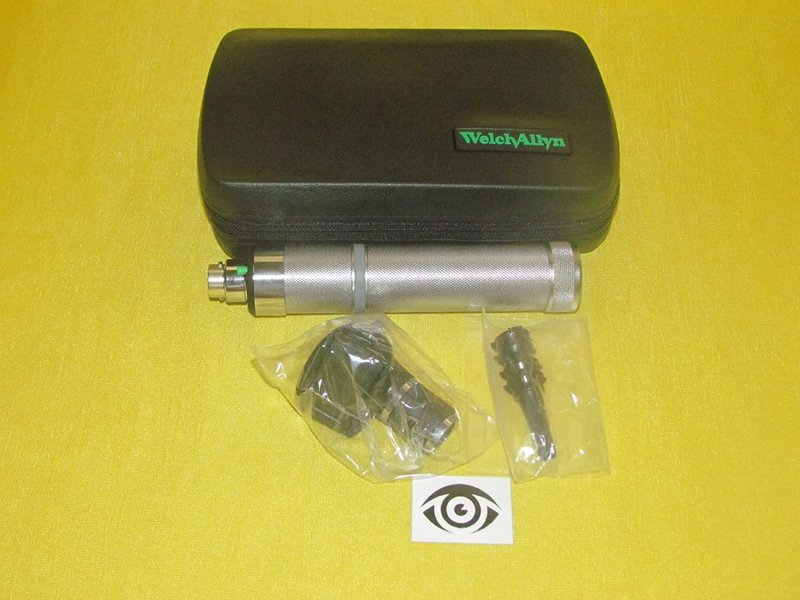 WELCH ALLYN OTOSCOPE SET AND HARD CASE- 3.5 V