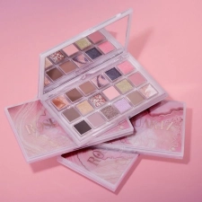 HUDA BEAUTY - ROSE EYESHADOW PALETTE - 18 RENK