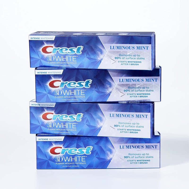 CREST 3D WHITE LUMINOUS MINT TOOTHPASTE, 3.7 OZ - 4'LU PAKET