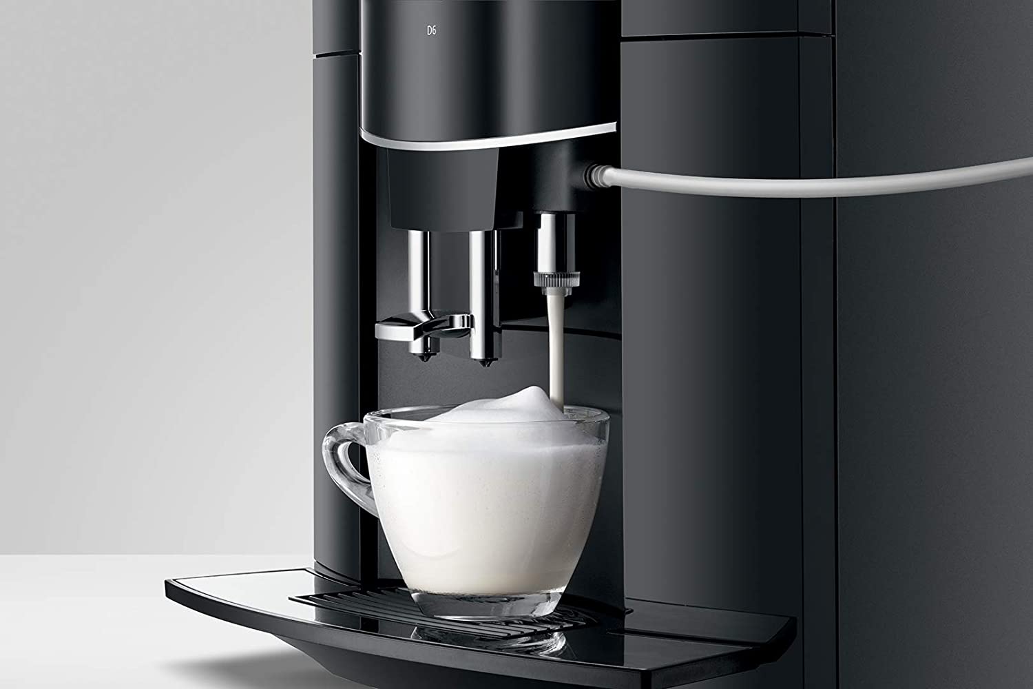 JURA D6 AUTOMATIC COFFEE MACHINE - BLACK