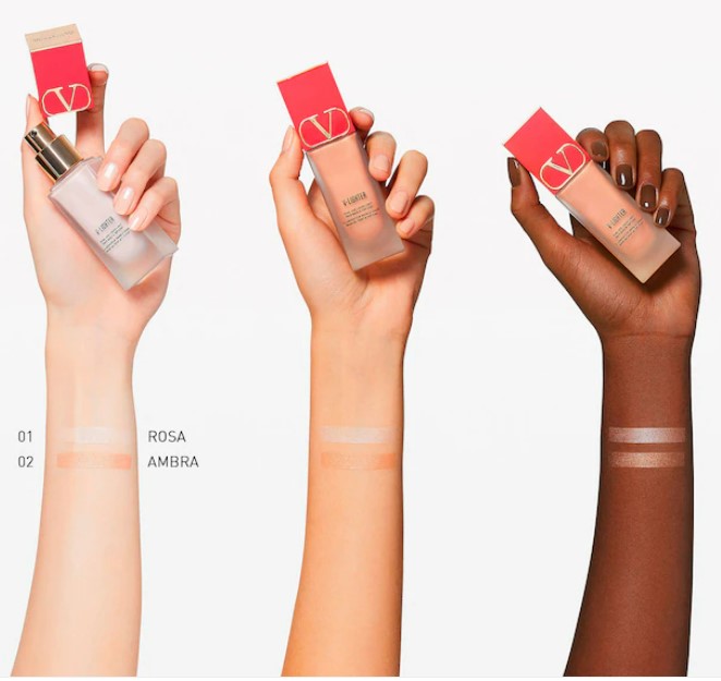 VALENTINO V-LIGHTER ILLUMINATING FACE PRIMER AND HIGHLIGHTER WITH HYALURONIC ACID