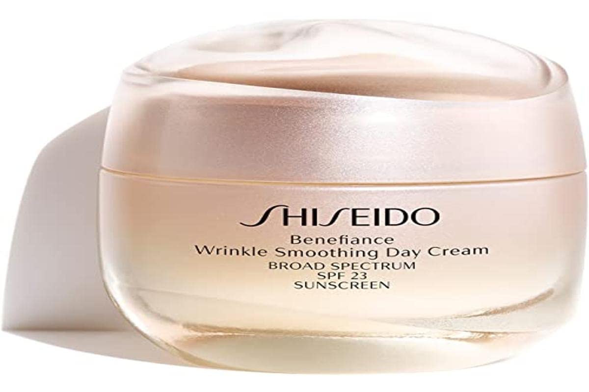SHISEIDO BENEFIANCE WRINKLE SMOOTHING DAY CREAM - 50 ML