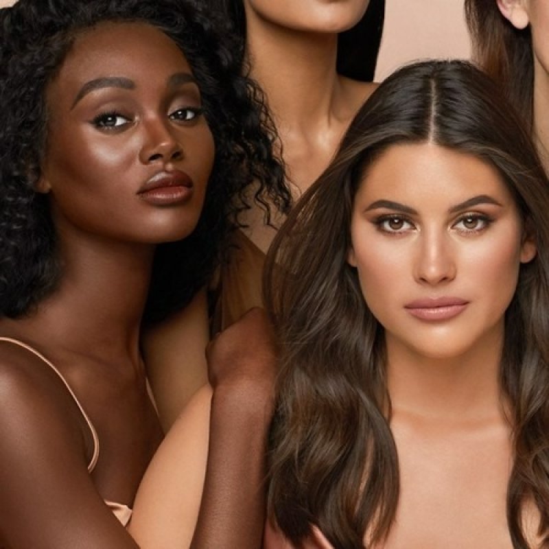 CHARLOTTE TILBURY FLAWLESS, PORELESS SKIN SECRETS