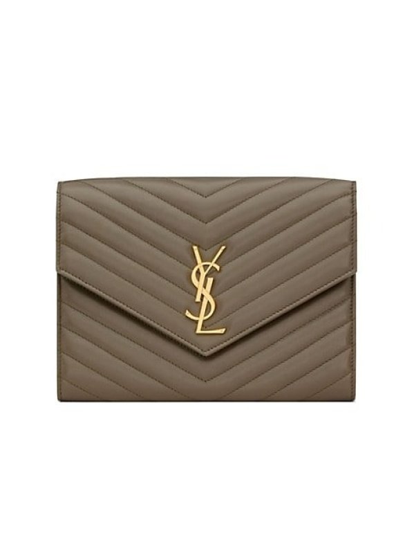 SAINT LAURENT CASSANDRE MATELASS FLAP POUCH IN LAMBSKI