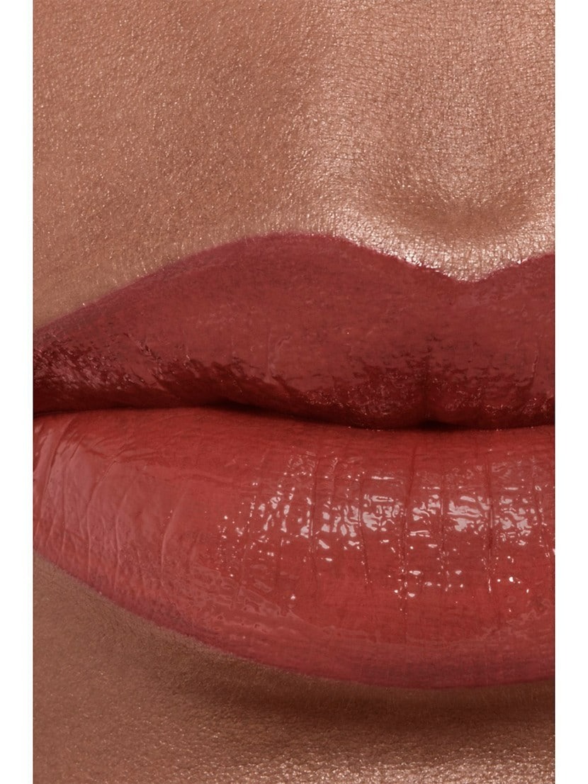 CHANEL ROUGE COCO BLOOM HYDRATING PLUMPING INTENSE SHINE LIP COLOUR