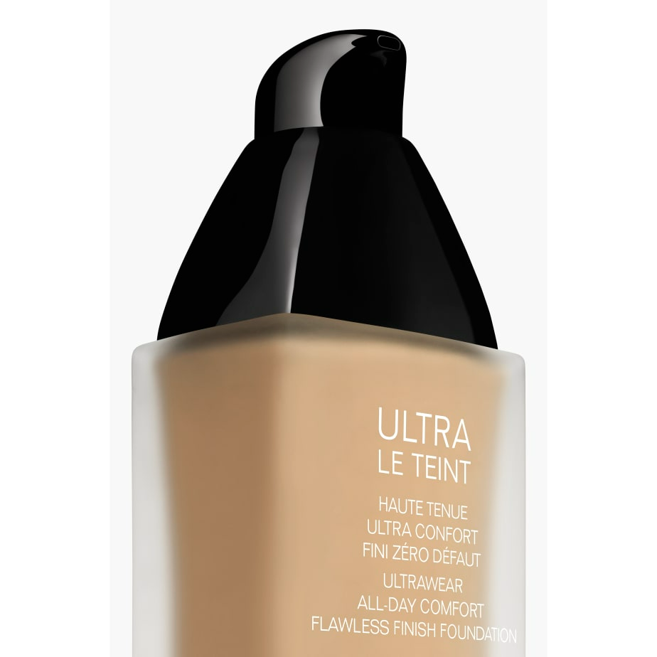 CHANEL ULTRA LE TEINT ULTRAWEAR ALL DAY COMFORT FLAWLESS FINISH FOUNDATION - BD51