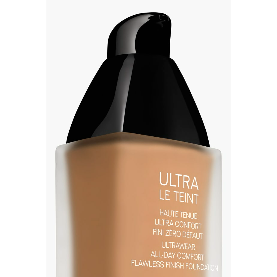 CHANEL ULTRA LE TEINT ULTRAWEAR ALL DAY COMFORT FLAWLESS FINISH FOUNDATION - BR92