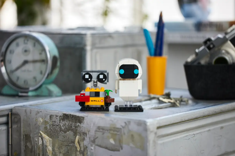 LEGO EVE & WALL-E