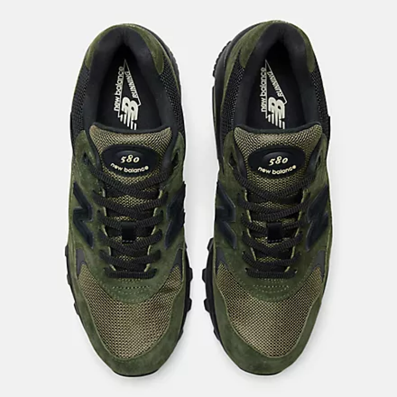 NEW BALANCE MEN'S 580 - KOMBU WITH BLACK AND HOT MARIGOLD