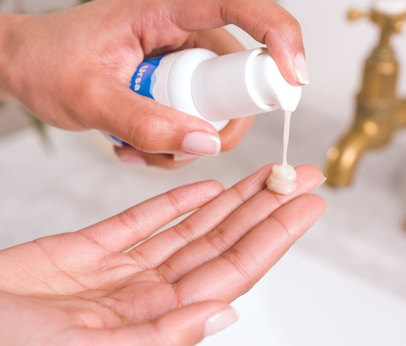 URSA MAJOR FORTIFYING GEL MOISTURIZER