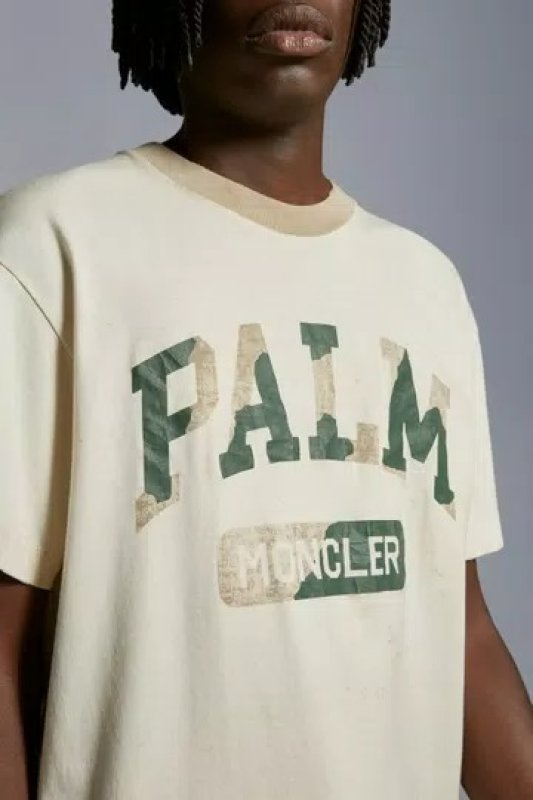 MONCLER LOGO T- SHIRT - OFF WHITE