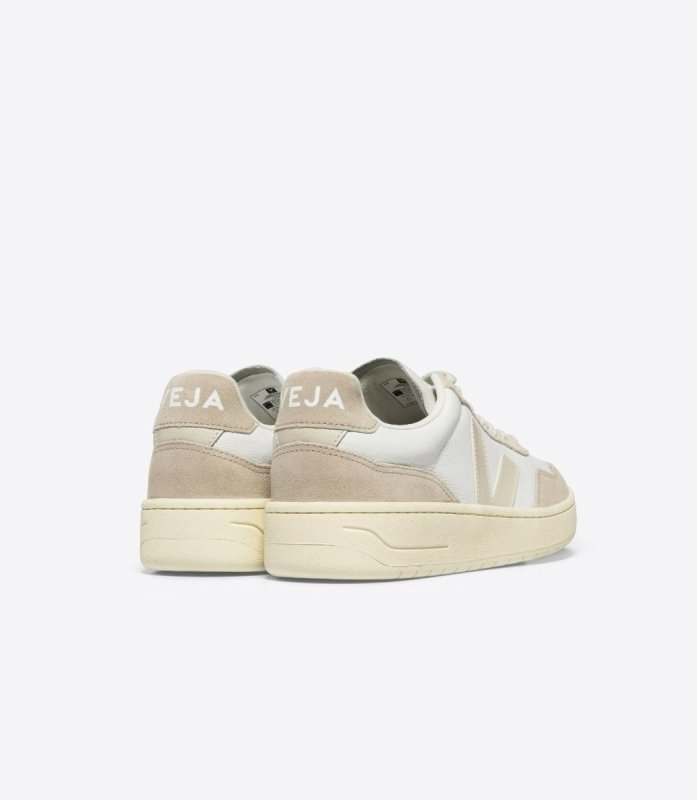 VEJA V-90 LEATHER WHITE PIERR