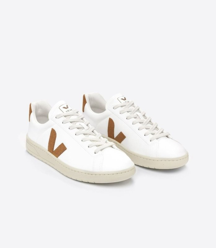 VEJA URCA CWL WHITE CAMEL