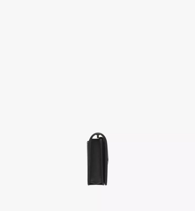 MCM DIAMOND CHAIN WALLET IN SPANISH CALF LEATHER - BLACK