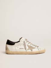 GOLDEN GOOSE MEN'S SUPER-STAR WITH BLACK HEEL TAB AND METAL STUD LETTERING