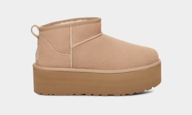 UGG WOMEN'S CLASSIC ULTRA MINI PLATFORM - SAND