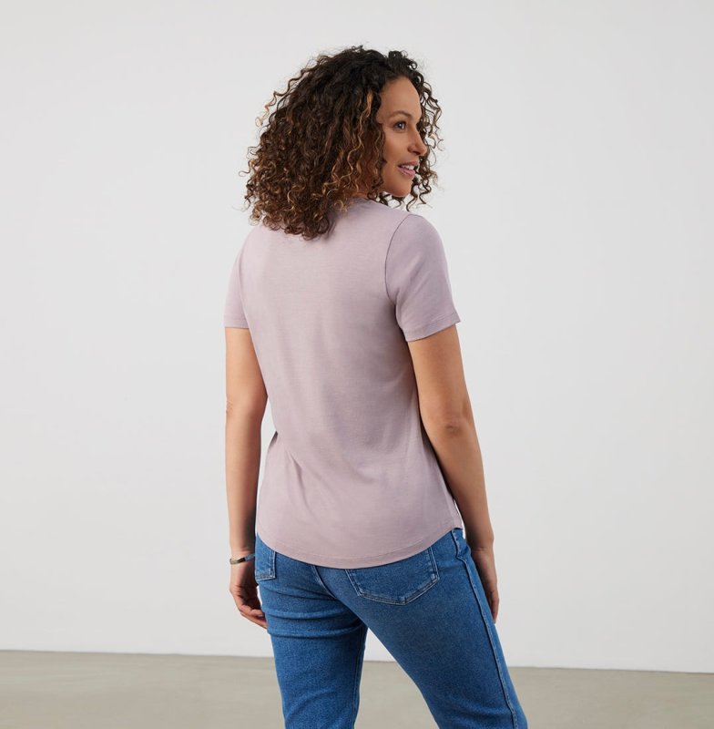 BLUFFWORKS THRESHOLD V-NECK T-SHIRT - MISTY MAUVE