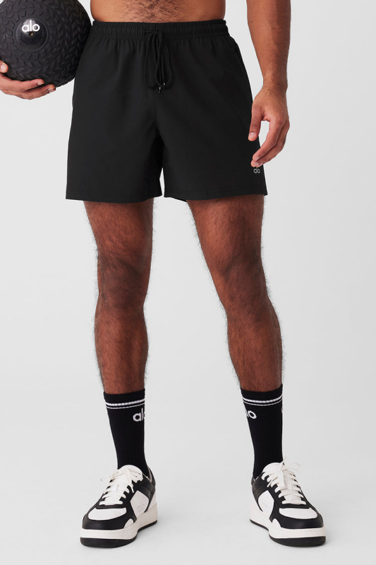 ALO YOGA 7" CIRCUIT SHORT - BLACK