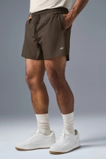 ALO YOGA 7" CIRCUIT SHORT - ESPRESSO