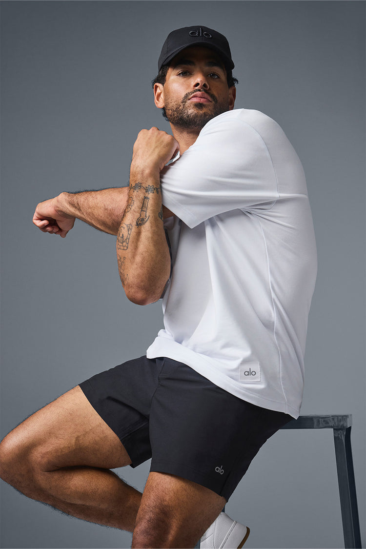 ALO YOGA DOUBLE TAKE SHORT SLEEVE - WHITE