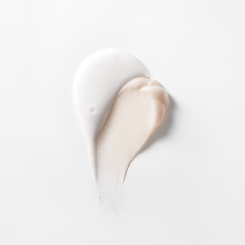 CLE DE PEAU BEAUTE SOFTENING CLEANSING FOAM