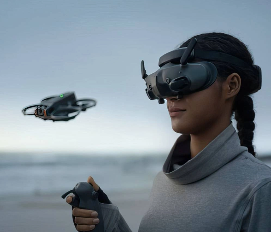 DJI AVATA 2 FLY MORE COMBO W/ 3 BATTERIES