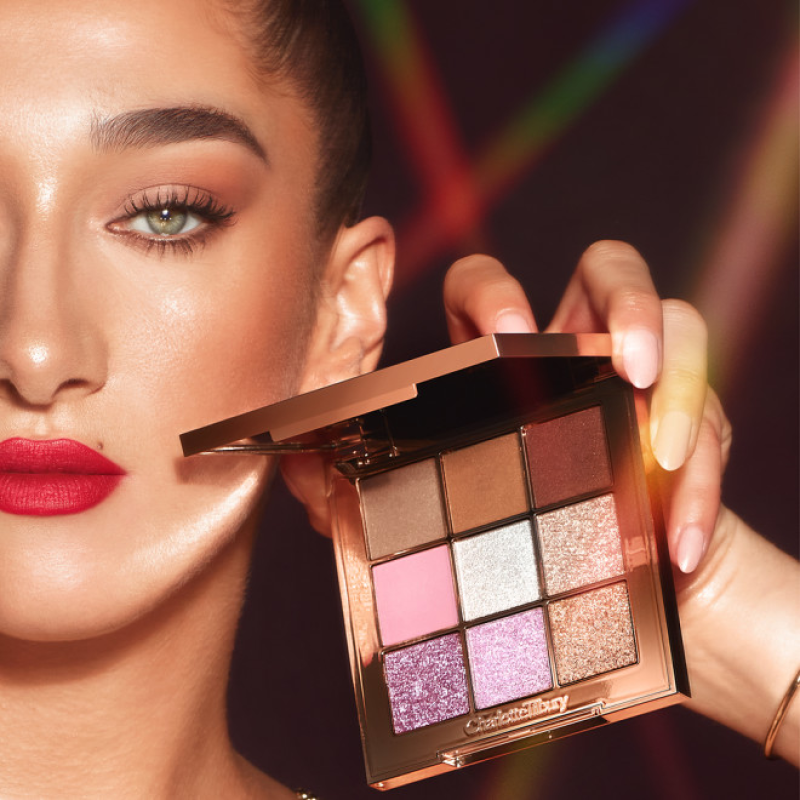 CHARLOTTE TILBURY THE BEAUTYVERSE PALETTE LIMITED EDITION EYESHADOW PALETTE