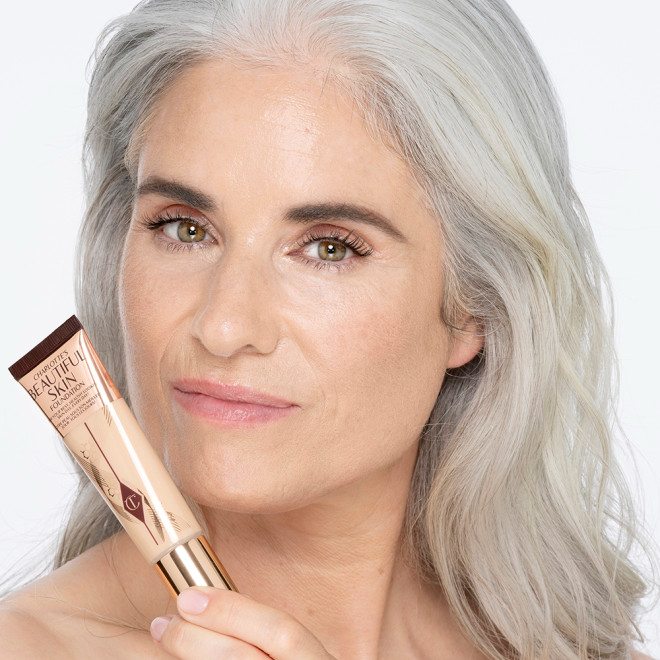 CHARLOTTE TILBURY BEAUTIFUL SKIN FOUNDATION 4 NEUTRAL