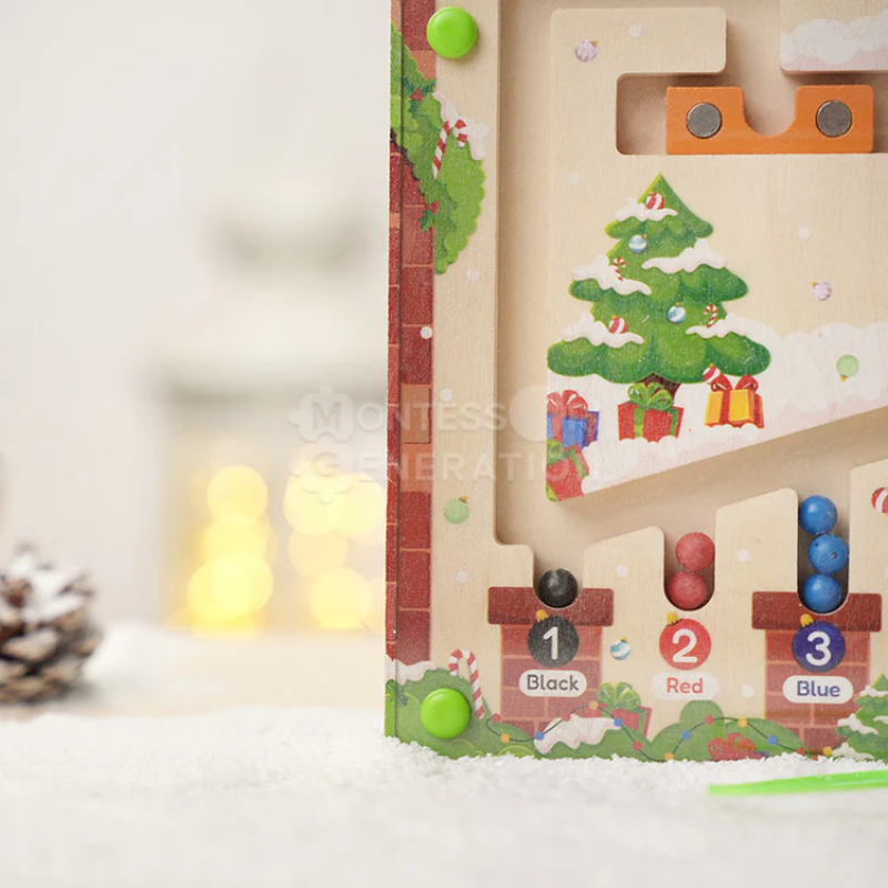 MONTESSORI CHRISTMAS MAZE