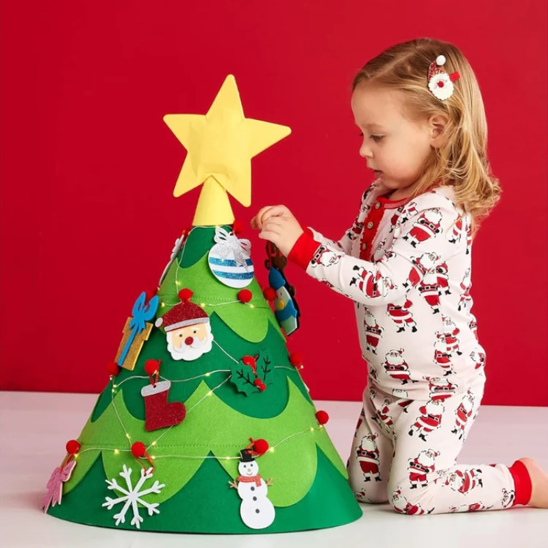 MONTESSORI 360 CHRISTMAS TREE