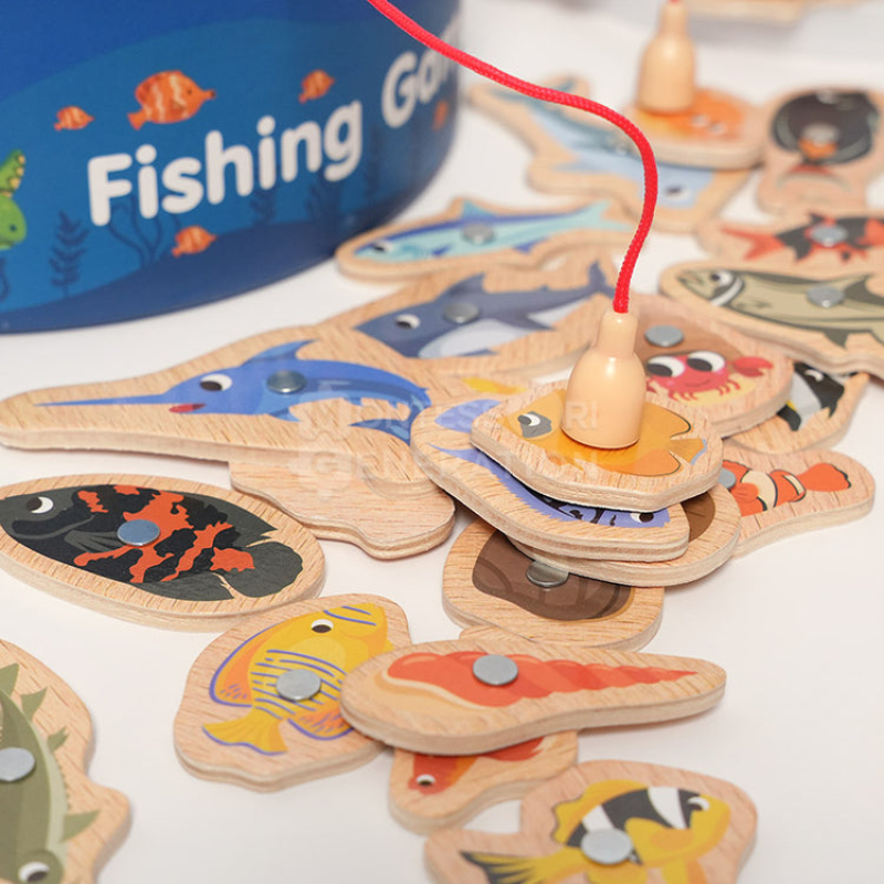 MONTESSORI FISHING GAME