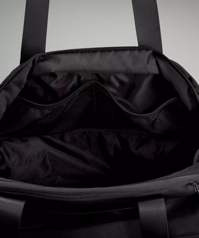 LULULEMON CITY ADVENTURER DUFFLE BAG 29L