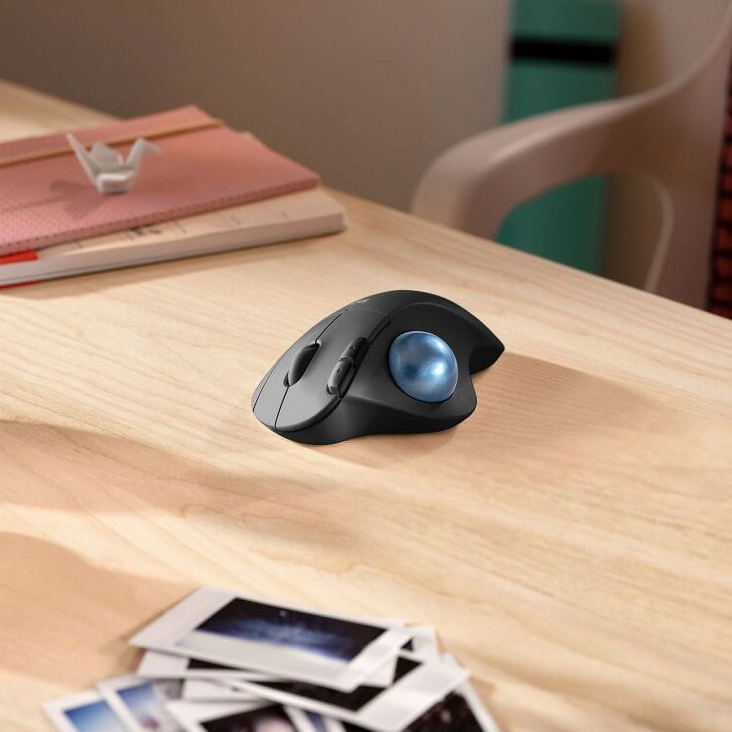 LOGITECH ERGONOMIC WIRELESS TRACKBALL MOUSE WITH EASY THUMB CONTROL SMOOTH TRACKING BLACK