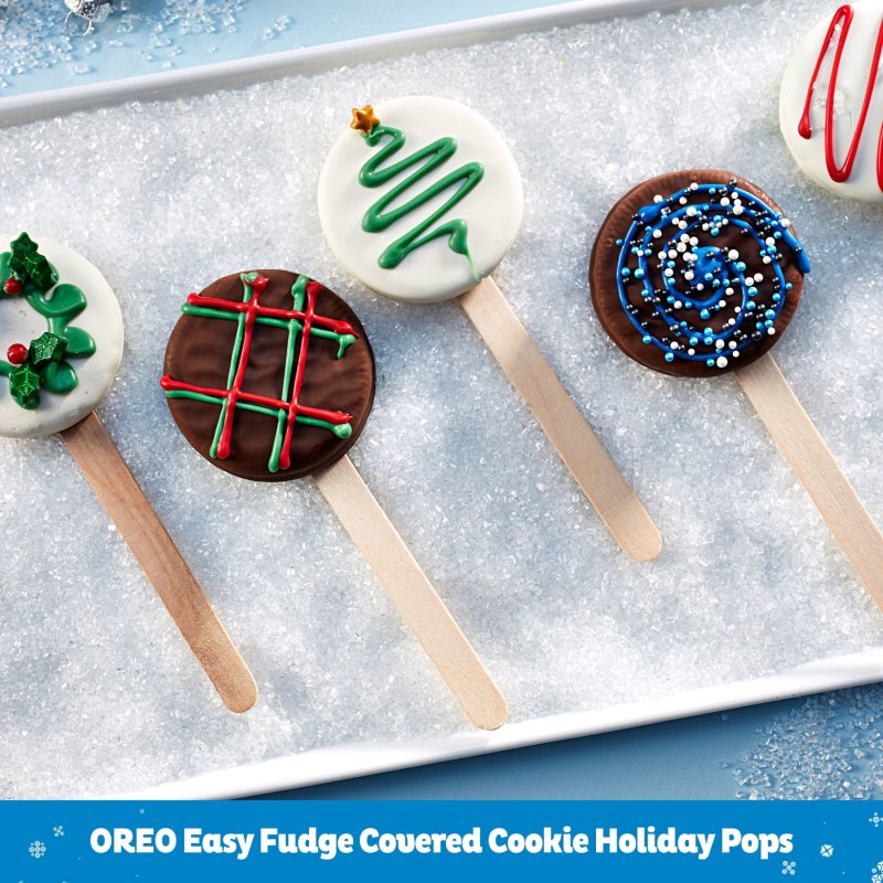 OREO WHITE FUDGE COVERED CHOCOLATE SANDWICH HOLIDAY COOKIES