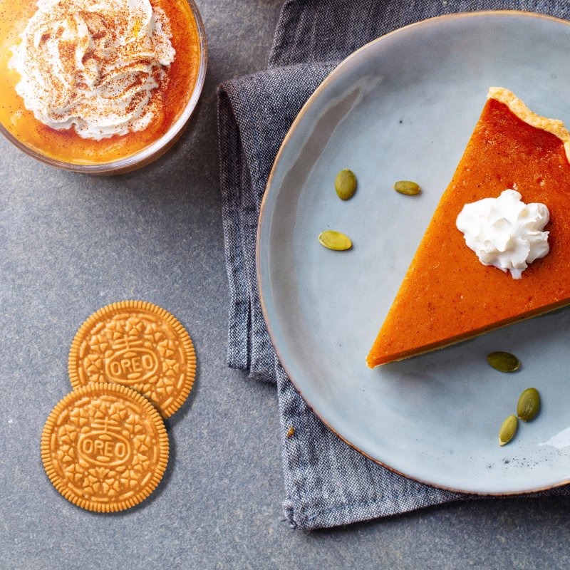 OREO PUMPKIN SPICE SANDWICH COOKIES LIMITED EDITION
