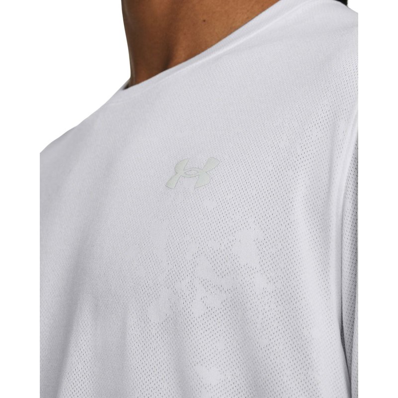 UNDER ARMOUR LAUNCH SPLATTER SHORT SLEEVE TEE TITAN GRAY SIZE L