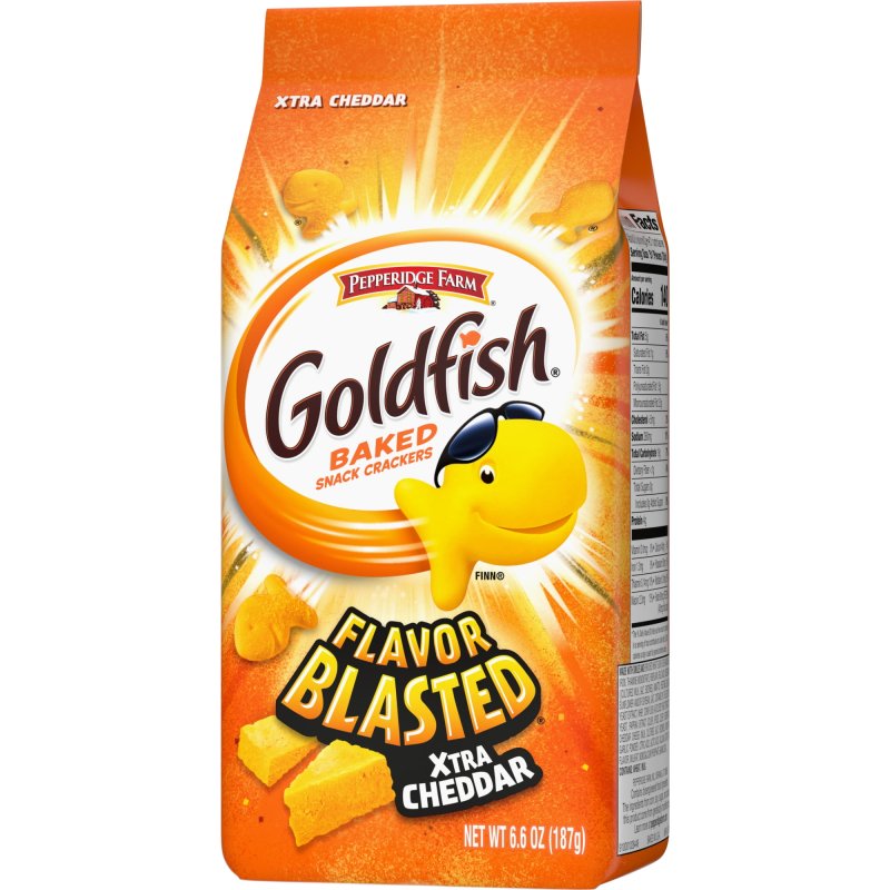 GOLDFISH FLAVOR BLASTED XTRA CHEDDAR CHEESE CRACKERS BAKED SNACK CRACKERS 6.6 OZ BAG