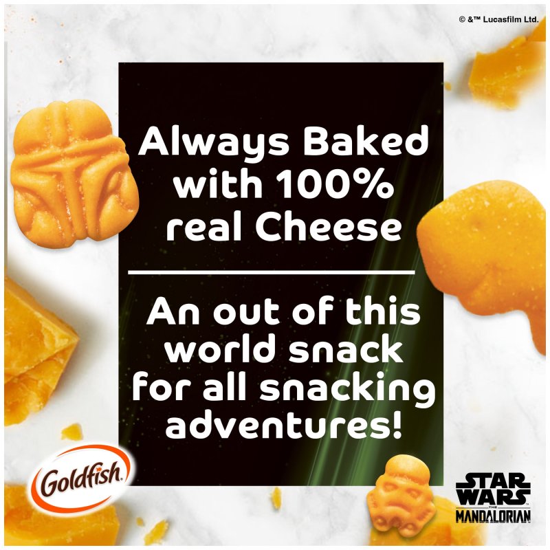 GOLDFISH STAR WARS MANDALORIAN CHEDDAR SNACK CRACKERS 6.6 OZ BAG
