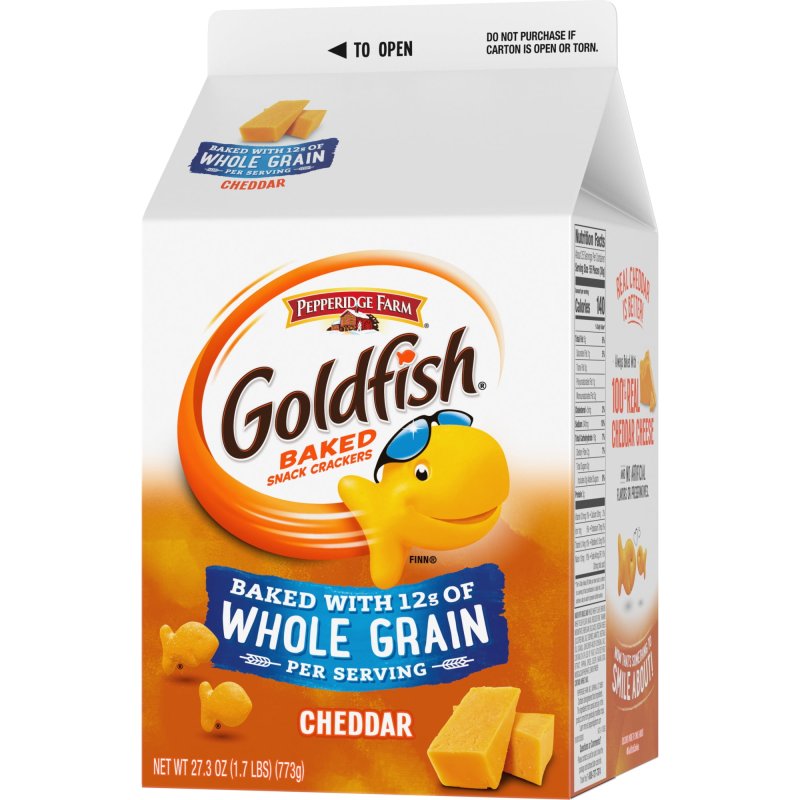 GOLDFISH CHEDDAR CHEESE CRACKERS BAKED WITH WHOLE GRAIN 27.3 OZ CARTON