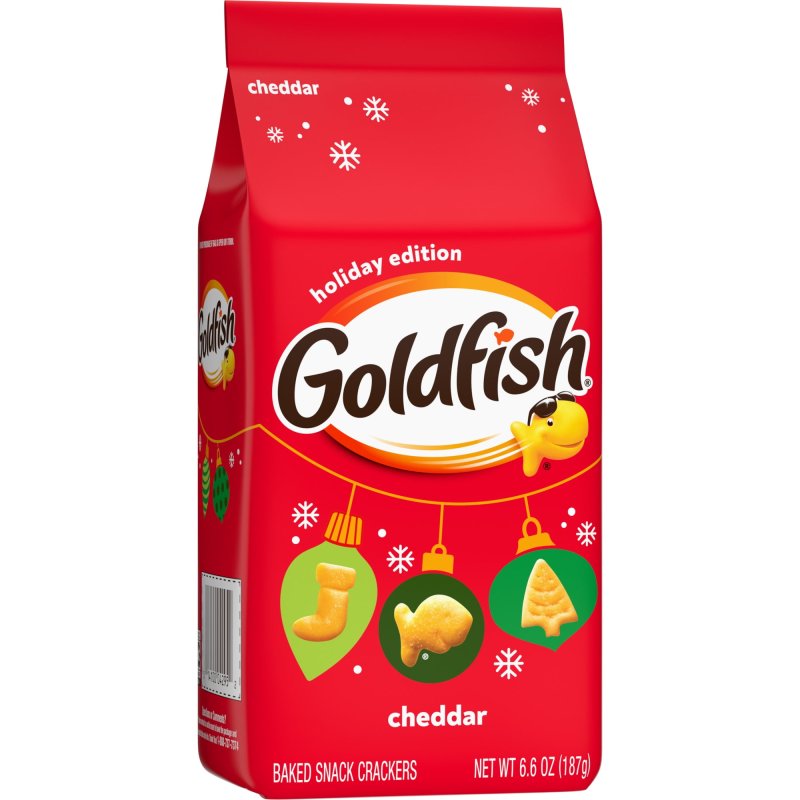 GOLDFISH HOLIDAY SHAPES CHEDDAR CRACKERS 6.6 OZ BAG