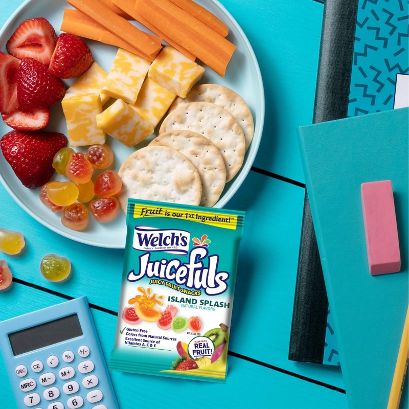 WELCH'S JUICEFULS FRUIT SNACKS BERRY BLAST ISLAND SPLASH 1 OZ 20 COUNT