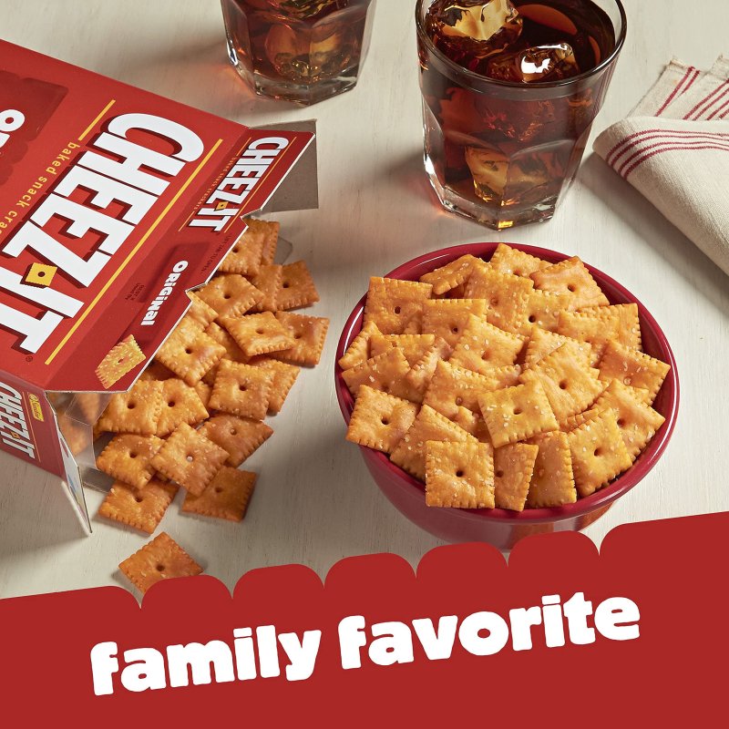 CHEEZ-IT CHEESE CRACKERS BULK PANTRY STAPLES ORIGINAL WHITE CHEDDAR VARIETY PACK 42 OZ