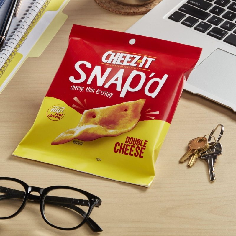 CHEEZ-IT CHEESE LOVERS MULTIPACK CRACKERS 19.1OZ 20CT TWIN PACK