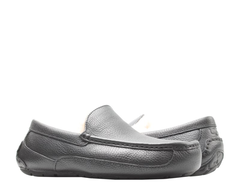 UGG AUSTRALIA ASCOT LEATHER MOCCASIN MENS SLIPPERS SIZE 7