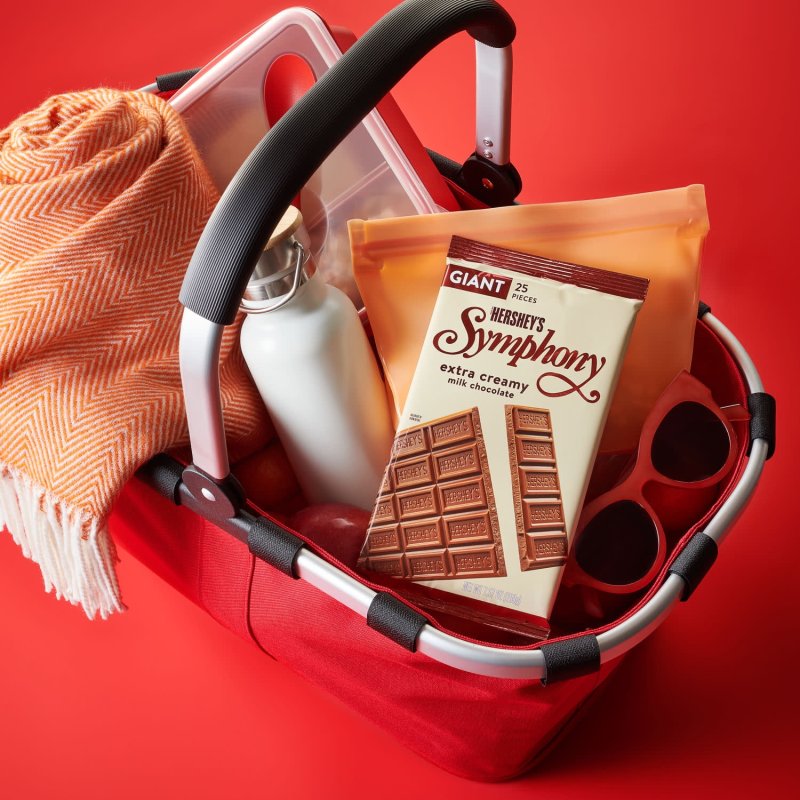 HERSHEY SYMPHONY MILK CHOCOLATE GIANT CANDY BAR 7.37 OZ 25 PIECES