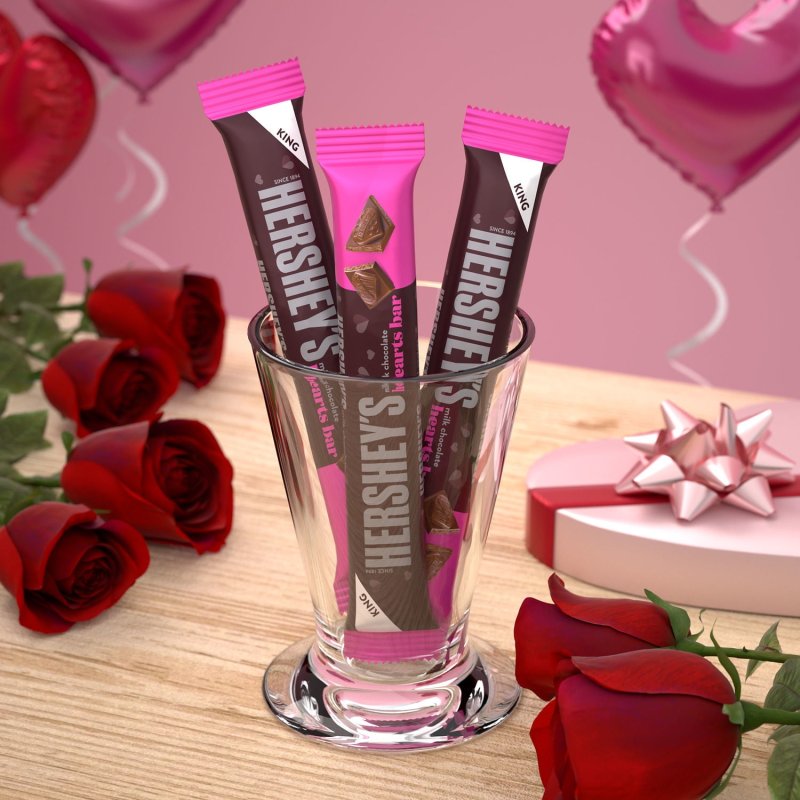HERSHEYS MILK CHOCOLATE KING SIZE HEARTS VALENTINES CANDY BAR 2.5 OZ